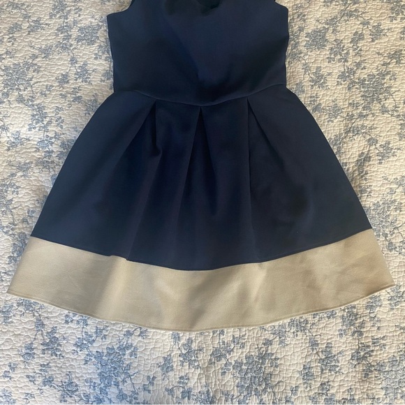 Closet London Navy and Cream Pleated Coastal Preppy Mini Dress Size 10 - Picture 8 of 11
